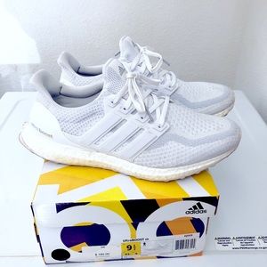 Mens Adidas UltraBOOST - White - Size 9.5